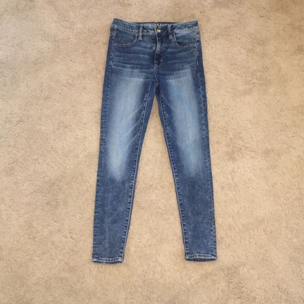 Women’s American Eagle dark skinny jeans